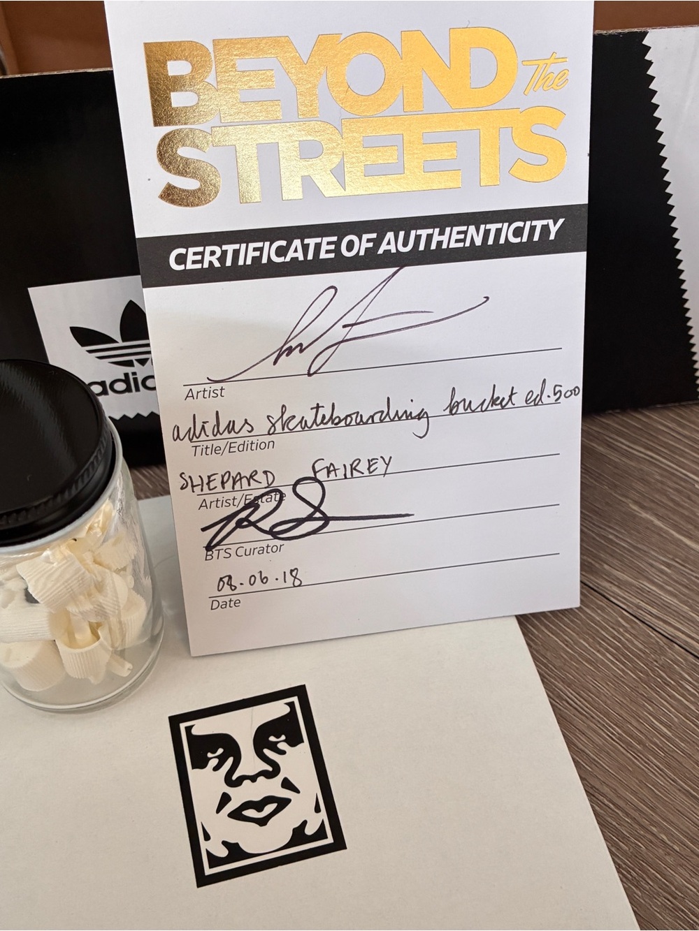 Adidas sambas shepherd fairey limited edition white NEW in box - Picture 6 of 7